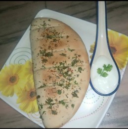 Garlic Bread with Mayonnaise Recipe